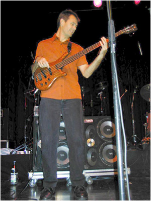 Mark Williams onstage at the Roth Blues Festival 2001